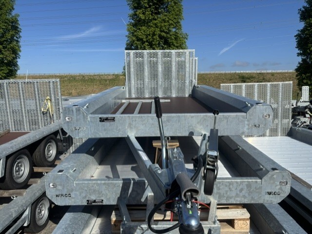 <span class="title_prod">Hulco Terrax 1/1500</span><ul class="p-info"><li>Machinetransporter</li><li>1500kg,geremd</li><li>294x150cm, klep 100cm</li></ul> - Afbeelding 3